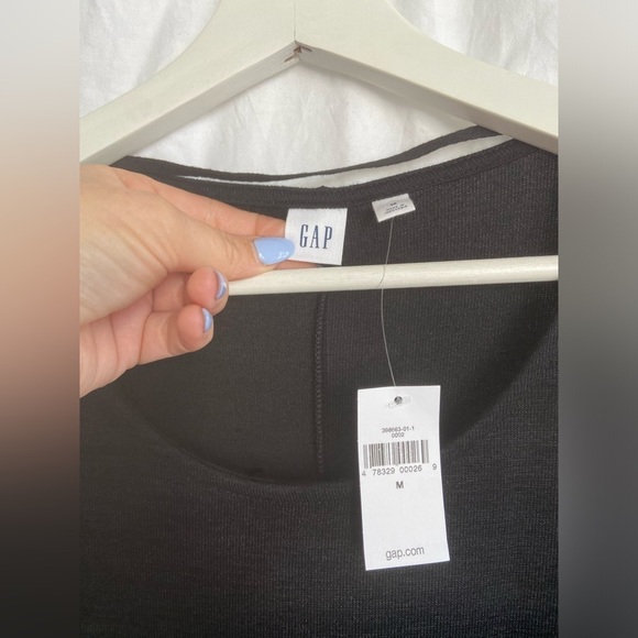 GAP Ponte bell sleeve shift dress Size Medium NEW - Picture 7 of 9